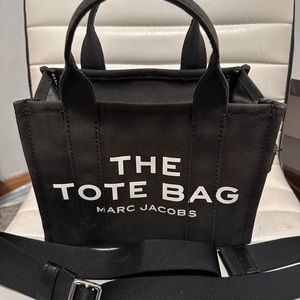 Marc Jacobs The Tote Bag Small
